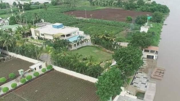 The bungalow was originally a guest house constructed by prominent realtor Lingamaneni Ramesh who leased it to Naidu in 2015. Since then, Chandrababu Naidu had been using it as his official bungalow.(HT PHOTO.)