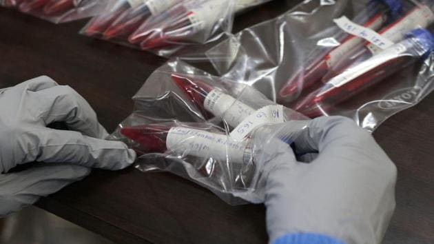 A health worker sorts samples collected to test for Covid-19 in Dhankawadi, Pune on September 27. According to the Indian Council of Medical Research (ICMR), the cumulative total samples tested up to September 27 is 7,19,67,230 . The number of samples tested on September 27 is 7,09,394. (Ravindra Joshi / HT Photo) A health worker sorts samples collected to test for Covid-19 in Dhankawadi, Pune on September 27. According to the Indian Council of Medical Research (ICMR), the cumulative total samples tested up to September 27 is 7,19,67,230 . The number of samples tested on September 27 is 7,09,394. (Ravindra Joshi / HT Photo)