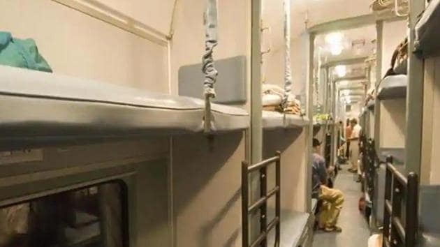 The railways had decided end supply of linen, including bedsheets and pillow covers, to passengers travelling in air-conditioned coaches in a bid to prevent the spread of Covid disease. (HT file photo)