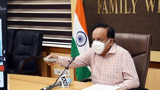 Union Minister for Health & Family Welfare, Science & Technology and Earth Sciences, Dr. Harsh Vardhan releasing a booklet on Covid-19- Safe Workplace Guidelines for Industry through video conferencing, in New Delhi on Tuesday.(ANI) Union Minister for Health & Family Welfare, Science & Technology and Earth Sciences, Dr. Harsh Vardhan releasing a booklet on Covid-19- Safe Workplace Guidelines for Industry through video conferencing, in New Delhi on Tuesday.(ANI)