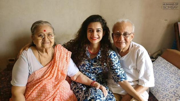 Actor Mithila Palkar with her grandparents.(Instagram/@officialhumansofbombay) Actor Mithila Palkar with her grandparents.(Instagram/@officialhumansofbombay)