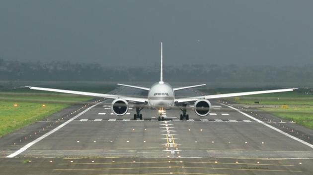 Operators say they do not expect even 50% of bookings that they would have in the run-up to polling in a major state like Bihar because of the pandemic that has prompted social distancing norms and virtual meetings. (Representational Photo/HT) Operators say they do not expect even 50% of bookings that they would have in the run-up to polling in a major state like Bihar because of the pandemic that has prompted social distancing norms and virtual meetings. (Representational Photo/HT)