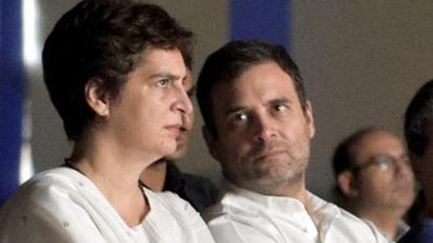 The duo will be accompanied by some members of the party’s SC department. Hundreds of Congress workers have started gathering at the Delhi-Noida border to accompany the two leaders.(PTI phot) The duo will be accompanied by some members of the party’s SC department. Hundreds of Congress workers have started gathering at the Delhi-Noida border to accompany the two leaders.(PTI phot)