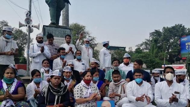 Over three dozen party leaders and workers staged a protest at Subhash crossing in Prayagraj against incidents of rapes in Uttar Pradesh. (@SanjayAzadSln/Twitter) Over three dozen party leaders and workers staged a protest at Subhash crossing in Prayagraj against incidents of rapes in Uttar Pradesh. (@SanjayAzadSln/Twitter)