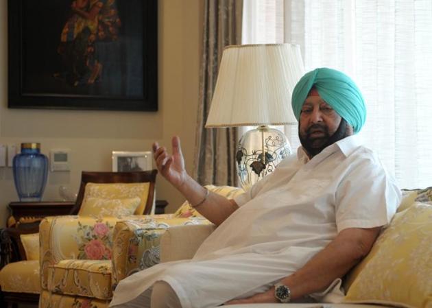 Punjab chief minister Capt Amarinder Singh during an interview with Hindustan Times at his sprawling farm house, Mohinder Bagh, named after his mother, in the Shivalik foothills near Chandigarh on Friday.(Ravi Kumar/HT)