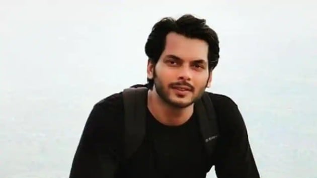 Akshat Utkarsh was found hanging at his rented accommodation at Andheri West in Mumbai Akshat Utkarsh was found hanging at his rented accommodation at Andheri West in Mumbai