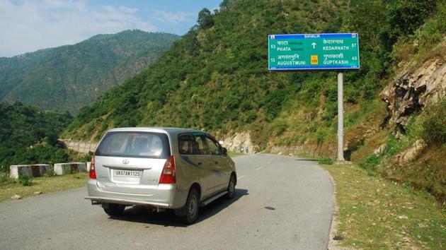 A road leading to Char Dham in Uttarakhand.(HT Archive)