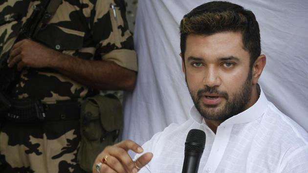Lok Janshakti Party leader Chirag Paswan may not fight the state assembly polls as part of the National Democratic Alliance. (Arvind Yadav/ Hindustan Times) Lok Janshakti Party leader Chirag Paswan may not fight the state assembly polls as part of the National Democratic Alliance. (Arvind Yadav/ Hindustan Times)