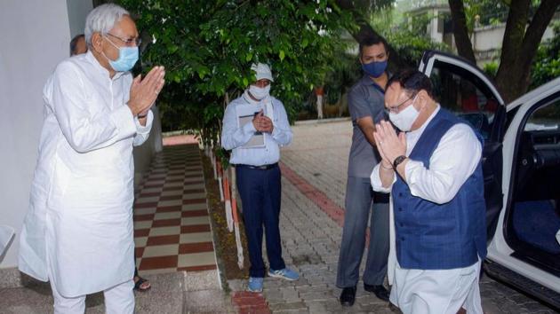 Bihar chief minister Nitish Kumar greets Bharatiya Janata Party (BJP) president JP Nadda at his official residence, in Patna.(PTI Photo) Bihar chief minister Nitish Kumar greets Bharatiya Janata Party (BJP) president JP Nadda at his official residence, in Patna.(PTI Photo)