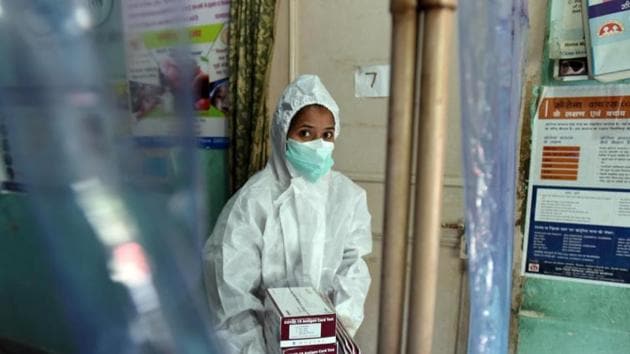 A health worker caryrng boxes of Covid-19 Ag rapid antigen test kits for coronavirus testing in New Delhi. (Raj K Raj/ Hindustan Times/Photo for Representative Purposes) A health worker caryrng boxes of Covid-19 Ag rapid antigen test kits for coronavirus testing in New Delhi. (Raj K Raj/ Hindustan Times/Photo for Representative Purposes)