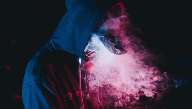The heating in the vaping device may cause you significant lung injury, suggest the findings of a new experimental study. (Unsplash) The heating in the vaping device may cause you significant lung injury, suggest the findings of a new experimental study. (Unsplash)
