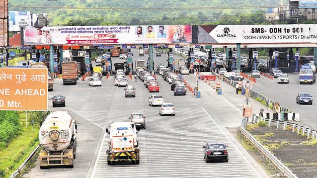 A nationwide lockdown was announced on March 23 and the entire transportation sector and roads were closed for vehicular traffic for a period of 24 days (HT PHOTO) A nationwide lockdown was announced on March 23 and the entire transportation sector and roads were closed for vehicular traffic for a period of 24 days (HT PHOTO)