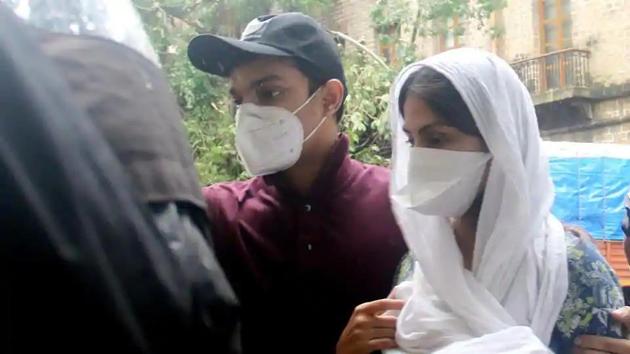 Rhea Chakraborty and her brother Showik’s judicial custody has been extended till October 20.(ANI File Photo) Rhea Chakraborty and her brother Showik’s judicial custody has been extended till October 20.(ANI File Photo)