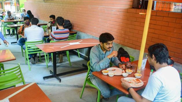 Hotel Wadeshwar at Fergussion college road in Pune, reopened after six months on Monday. (Milind Saurkar/HT Photo) Hotel Wadeshwar at Fergussion college road in Pune, reopened after six months on Monday. (Milind Saurkar/HT Photo)