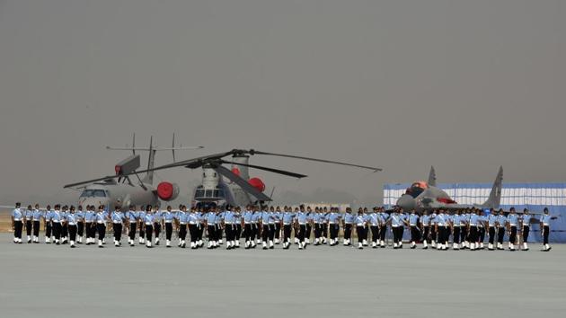 IAF personnel march past during the 88th Indian Air Force Day celebrations at Hindon Airbase on October 8. Ahead of the celebrations today, the IAF shared their anthem yesterday on Twitter through a special video. (Sanjeev Verma / HT Photo)