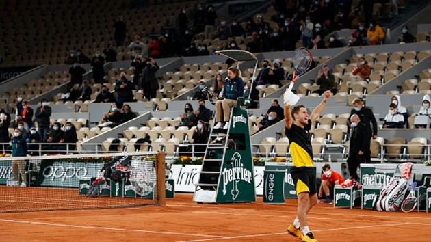 French Open 2020: Diego Schwartzman celebrates after winning the match point(Getty Images) French Open 2020: Diego Schwartzman celebrates after winning the match point(Getty Images)