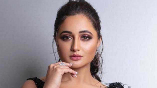 Actor Rashami Desai urges everyone to be compassionate towards each other on World Mental Health Day. Actor Rashami Desai urges everyone to be compassionate towards each other on World Mental Health Day.