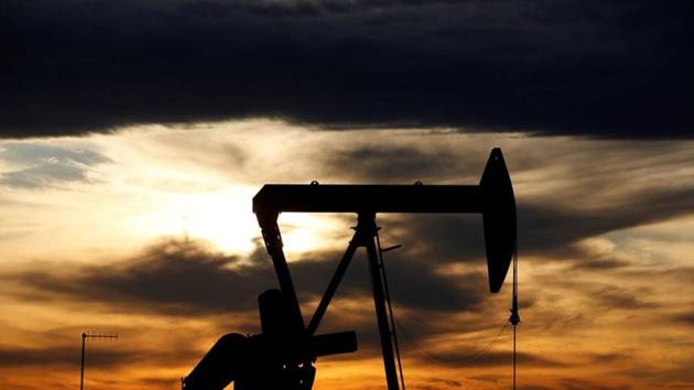 Brent crude futures rose 9 cents, or 0.2%, to $42.08 a barrel, after falling 1.6% on Wednesday. (Reuters file photo) Brent crude futures rose 9 cents, or 0.2%, to $42.08 a barrel, after falling 1.6% on Wednesday. (Reuters file photo)