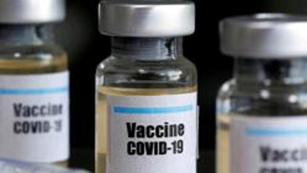 PGIMER is expected to administer the vaccine to around 300 volunteers in phase 2 and 3 of the observer-blind, randomised, controlled study to determine the safety of Covishield (Covid-19 vaccine) and its immunogenicity (ability to provoke immune response) in healthy Indian adults.(REUTERS/For representation)