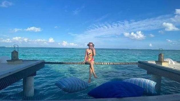 Taapsee Pannu chills by the open sea. 