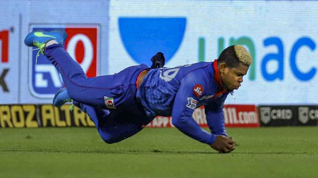 Sharjah: Delhi Capitals player Shimron Hetmyer takes catch of Rajasthan Royals batsman Steve Smith during the Indian Premier League 2020 cricket match, at Sharjah Cricket Stadium, in Sharjah, United Arab Emirates, Friday, Oct. 9, 2020. (PTI Photo/Sportzpics for BCCI)(PTI09-10-2020_000259B) (PTI)