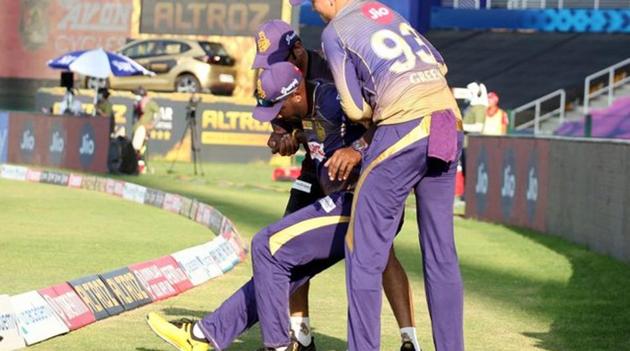Photo of Andre Russell getting injured during KXIP vs KKR IPL 2020 match(IPL/Twiter)