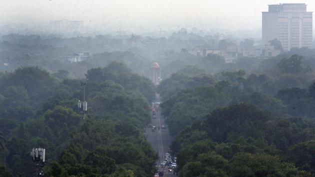 A view from above of Tilak Marg and dense tree cover along the road in New Delhi on Wednesday, September 9, 2020.(Arvind Yadav/HT PHOTO) A view from above of Tilak Marg and dense tree cover along the road in New Delhi on Wednesday, September 9, 2020.(Arvind Yadav/HT PHOTO)