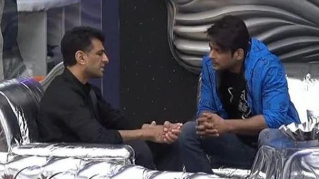 Bigg Boss 14: Eijaz Khan and Sidharth Shukla have a heart-to-heart.