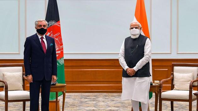 Prime Minister Narendra Modi with Afghanistan’s Abdullah Abdullah.(PTI)