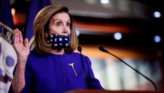 US House Speaker Nancy Pelosi announces her plans for Congress to create a "Commission on Presidential Capacity to Discharge the Powers and Duties of Office Act," after U.S. President Donald Trump came down with coronavirus disease during a Capitol Hill news conference in Washington. (REUTERS) US House Speaker Nancy Pelosi announces her plans for Congress to create a "Commission on Presidential Capacity to Discharge the Powers and Duties of Office Act," after U.S. President Donald Trump came down with coronavirus disease during a Capitol Hill news conference in Washington. (REUTERS)