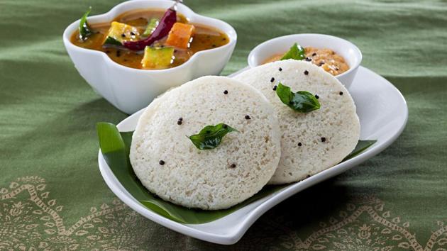 Paired mostly with coconut chutney, sambhar and some spicy gunpowder soaked in ghee, the idli moved from the accounts of thousands of Twitter users to national and also some international media outlets.(Pixabay)
