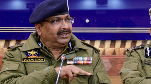 J&K DGP Dilbag Singh addresses a press conference in Srinagar.(File photo)