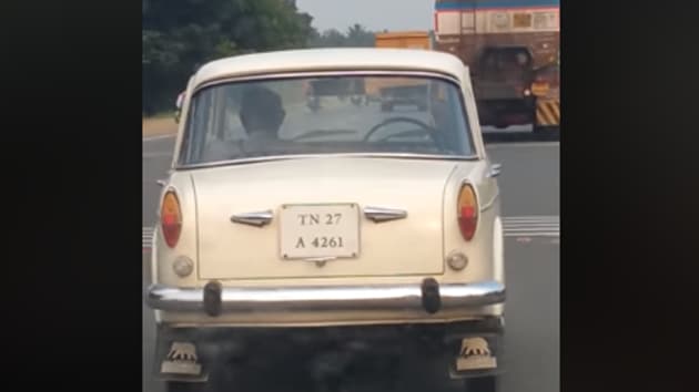 Video of driverless Premier Padmini car in Tamil Nadu leaves people