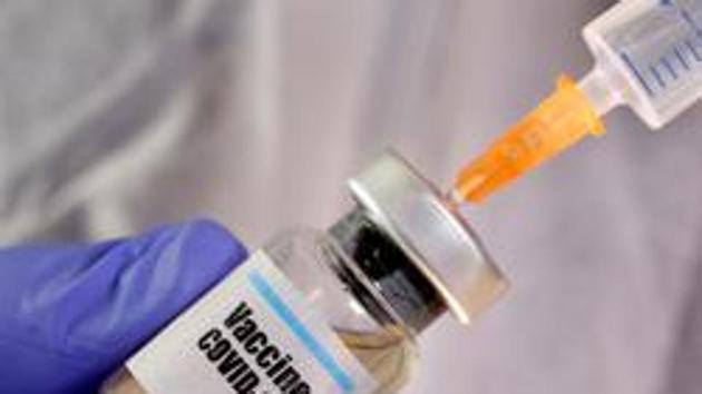 Russia has granted regulatory approval to a second Covid-19 vaccine (REUTERS) Russia has granted regulatory approval to a second Covid-19 vaccine (REUTERS)