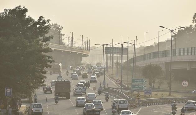 A rise in air pollution level due to undergoing construction work, at Dhaula Kuan, in New Delhi, India, on Wednesday, October 7, 2020. (Sanjeev Verma/HT PHOTO) A rise in air pollution level due to undergoing construction work, at Dhaula Kuan, in New Delhi, India, on Wednesday, October 7, 2020. (Sanjeev Verma/HT PHOTO)