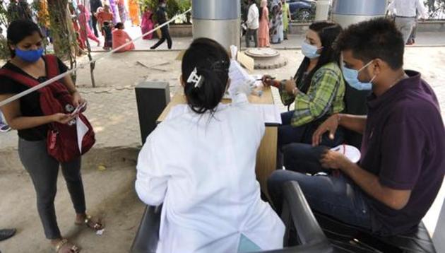 Out of 56,070 who have tested positive so far, a total of 48,798 have recovered successfully, taking the recovery rate in the state to 87.03%. (HT PHOTO.) Out of 56,070 who have tested positive so far, a total of 48,798 have recovered successfully, taking the recovery rate in the state to 87.03%. (HT PHOTO.)