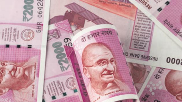 As per the revised GSDP estimates for 2019-20 released on September 29, UP’s growth rate has come down from 6.6% in 2018-19 to 4.4% (on constant prices) in the last financial year.(Getty Images/iStockphoto)