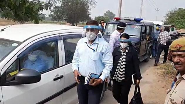 Central Bureau of Investigation (CBI) team visit the accused houses and questioned the family members of the four accused in the Hathras gang-rape case.(ANI Photo)