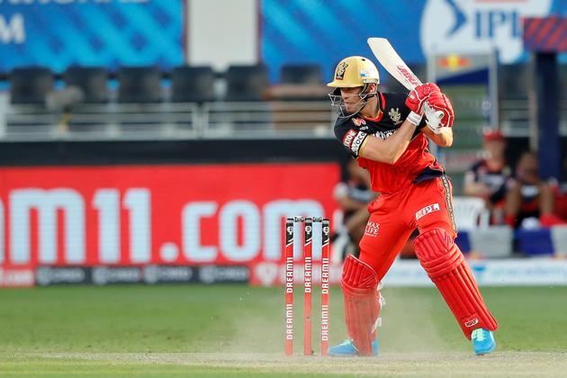 AB de Villiers hits a shot. (IPL/Twitter)