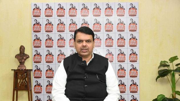 Devendra Fadnavis said the rising infection numbers in the state meant all sectors of the economy cannot resume operations.(Hindustan Times)
