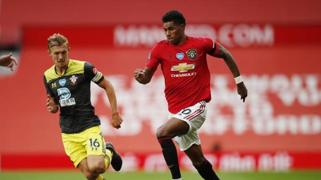 Manchester United's Marcus Rashford in action with Southampton's James Ward-Prowse.(Pool via REUTERS)