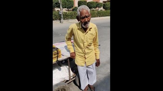 The image shows the 86-year-old food vendor from Faridabad. (Instagram/@thegreatindianfoodie) The image shows the 86-year-old food vendor from Faridabad. (Instagram/@thegreatindianfoodie)