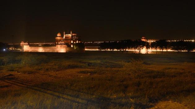 The Red Fort lawns, usually teeming with people on the first day of Navratri celebrations, stood empty on Saturday.(Arvind Yadav/HT Photo)