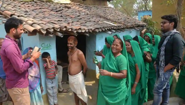 The Green Gang at work in a village in Uttar Pradesh.(HT FILE PHOTO) The Green Gang at work in a village in Uttar Pradesh.(HT FILE PHOTO)