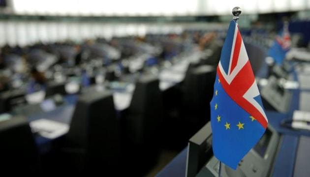 A hybrid flag depicting the EU and the British flags is seen during a debate on the last EU summit and Brexit at the European Parliament in Strasbourg, France, October 22, 2019.(Reuters file)