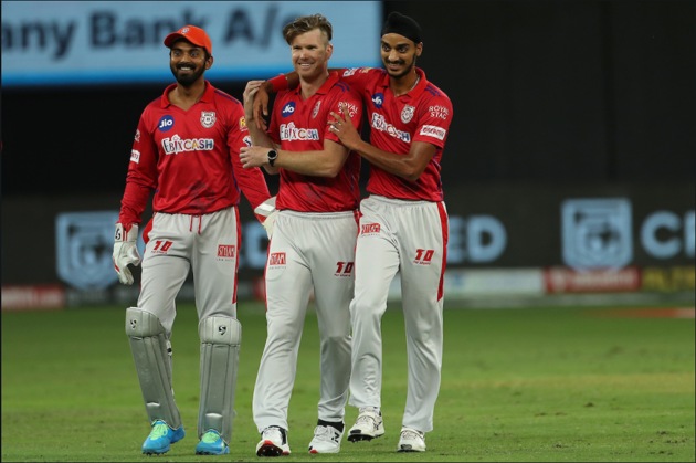 Jimmy Neesham celebrates a wicket. (IPL/Twitter)