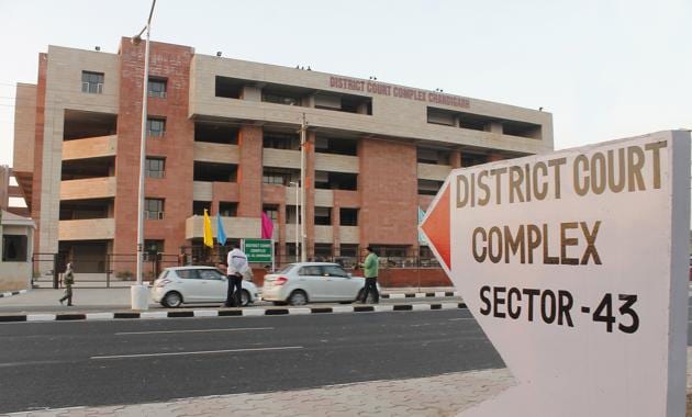 The district and sessions judge has allowed physical hearing provided both parties give their consent.(HT FILE PHOTO)