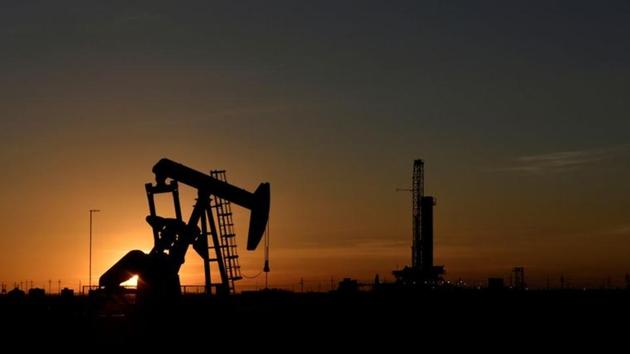 US West Texas Intermediate (WTI) crude futures slid 26 cents, or 0.6%, to $40.57 a barrel, after losing 5 cents on Monday.(Reuters file photo)