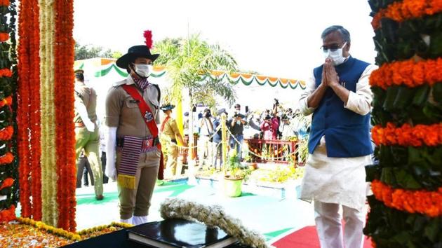 Uttarakhand chief minister Trivendra Singh Rawat pays tribute to martyrs in Dehradun on Wednesday. (HT photo) Uttarakhand chief minister Trivendra Singh Rawat pays tribute to martyrs in Dehradun on Wednesday. (HT photo)
