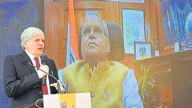 Dr Zahir Kazi, president, Anjuman-I-Islam, addressing on the occasion of Sir Syed Excellence National Award from the Aligarh Muslim University. Satyapal Malik, Governor of Meghalaya, and former MP from Aligarh, attended the ceremony virtually.(HT) Dr Zahir Kazi, president, Anjuman-I-Islam, addressing on the occasion of Sir Syed Excellence National Award from the Aligarh Muslim University. Satyapal Malik, Governor of Meghalaya, and former MP from Aligarh, attended the ceremony virtually.(HT)